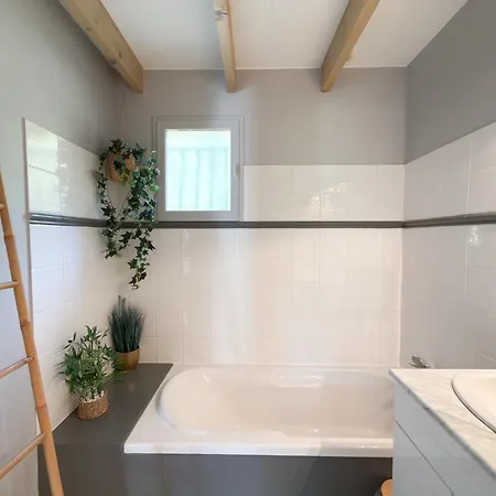 La Vigna, House With Pool & Panoramic View Holiday home Bathernay